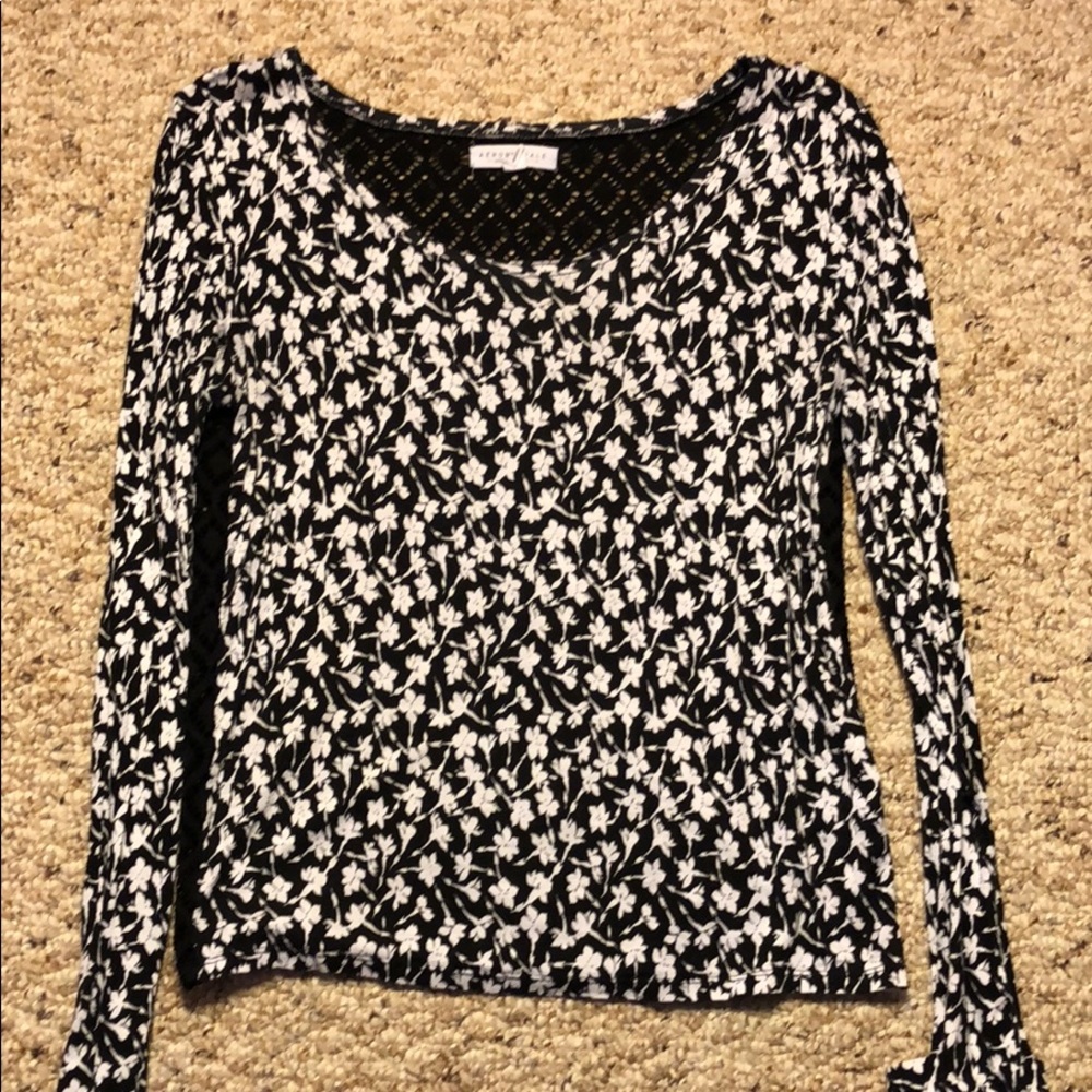 Super cute mesh back T-shirt 😉
